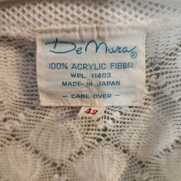 Vintage Cardigan 60s 50s DeMura 100% Acrylic Sz 42 White Cottage Core Coquette - Picture 3 of 10